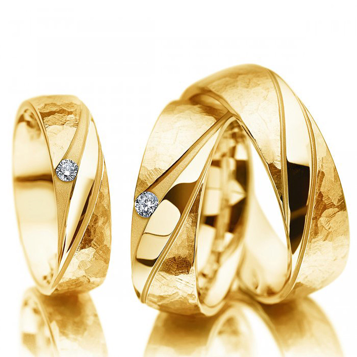 Aliana de Casamento Tec em Ouro 18k Amarelo